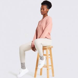 pause-hoodie-women-2